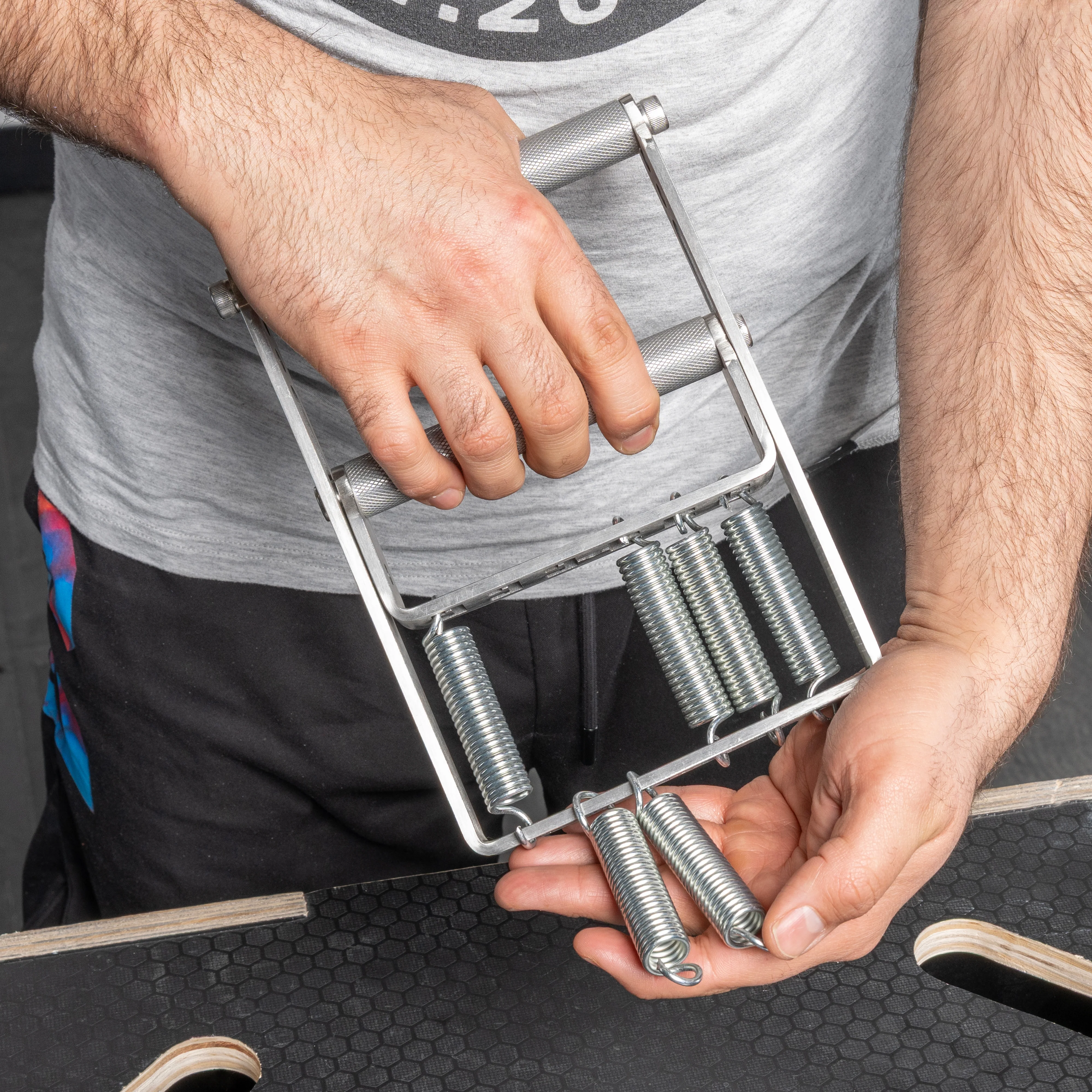 Adjustable Forearm Heavy Trainer - Image 4